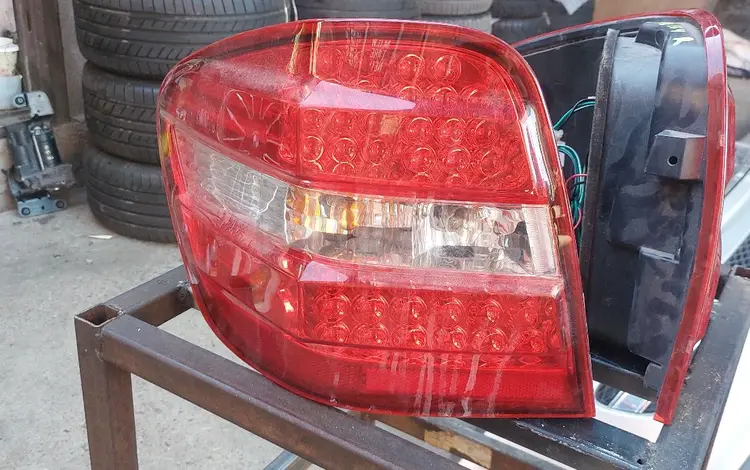 Диодовые стоп задние фары w164 за 80 000 тг. в Шымкент