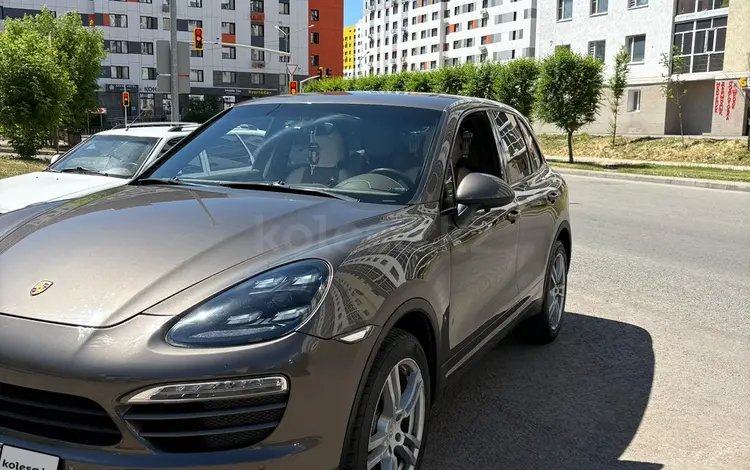 Porsche Cayenne 2014 года за 13 000 000 тг. в Астана