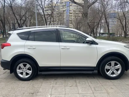 Toyota RAV4 2013 года за 10 300 000 тг. в Алматы – фото 2