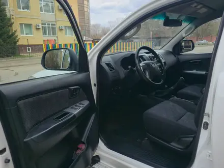 Toyota Hilux 2014 года за 13 100 000 тг. в Актобе – фото 12