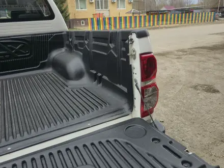 Toyota Hilux 2014 года за 13 100 000 тг. в Актобе – фото 59