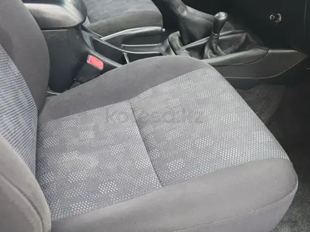 Toyota Hilux 2014 года за 13 100 000 тг. в Актобе – фото 34
