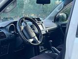 Toyota Land Cruiser Prado 2014 года за 18 000 000 тг. в Уральск – фото 3