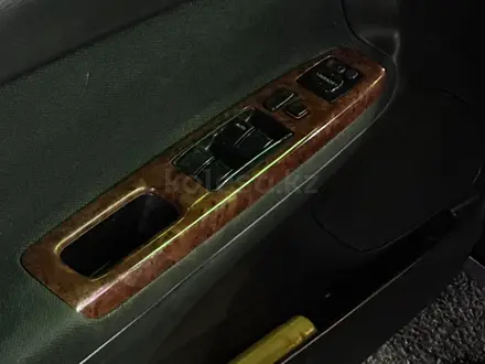 Toyota Camry 2003 года за 3 390 000 тг. в Уральск – фото 10