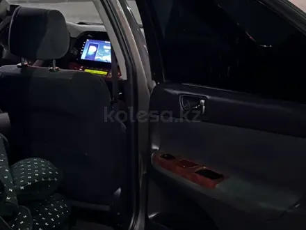 Toyota Camry 2003 года за 3 390 000 тг. в Уральск – фото 11