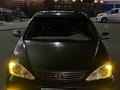 Toyota Camry 2003 года за 3 390 000 тг. в Уральск – фото 2