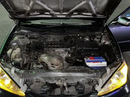 Toyota Camry 2003 года за 3 390 000 тг. в Уральск – фото 19