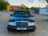 Mercedes-Benz E 200 1992 годаfor1 500 000 тг. в Жайрем – фото 3
