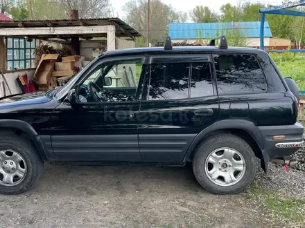 Toyota RAV4 1998 года за 4 000 000 тг. в Семей – фото 4