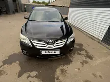 Toyota Camry, 2011