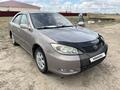 Toyota Camry 2003 года за 3 300 000 тг. в Уральск – фото 9