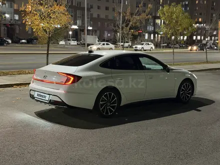 Hyundai Sonata 2022 года за 11 900 000 тг. в Астана – фото 4