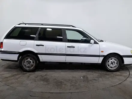 Volkswagen Passat 1994 года за 1 150 000 тг. в Астана – фото 4