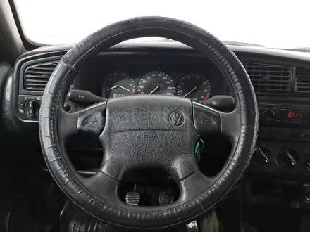 Volkswagen Passat 1994 года за 1 150 000 тг. в Астана – фото 22