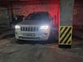 Jeep Grand Cherokee 2013 года за 15 700 000 тг. в Астана