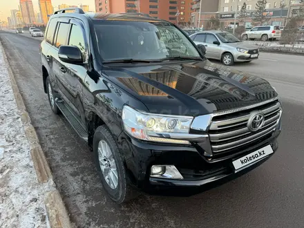 Toyota Land Cruiser 2016 года за 29 900 000 тг. в Астана – фото 6