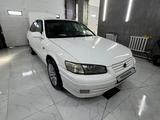 Toyota Camry 1997 года за 3 500 000 тг. в Алматы – фото 2