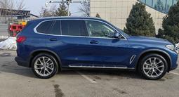 BMW X5 2019 года за 29 500 000 тг. в Алматы – фото 4