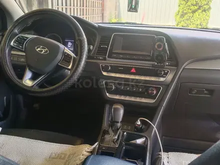 Hyundai Sonata 2017 года за 7 700 000 тг. в Алматы – фото 4