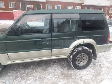 Mitsubishi Pajero 1996 года за 3 300 000 тг. в Астана – фото 3