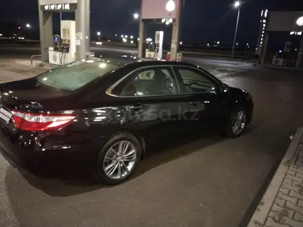 Toyota Camry 2015 года за 6 300 000 тг. в Уральск – фото 7