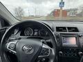 Toyota Camry 2014 годаүшін6 700 000 тг. в Уральск – фото 13