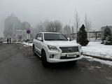 Lexus LX 570 2014 года за 30 990 000 тг. в Алматы – фото 2