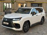 Lexus LX 700h 2025 годаүшін108 000 000 тг. в Шымкент – фото 2