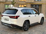 Lexus LX 700h 2025 годаүшін108 000 000 тг. в Шымкент – фото 3