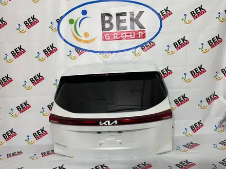 Крышка багажника KIA Seltos 2019-2025 ORIGINAL (белый) за 10 000 тг. в Алматы – фото 2