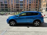 Toyota RAV4 2016 года за 11 000 000 тг. в Караганда