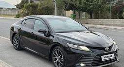 Toyota Camry 2021 годаfor16 800 000 тг. в Шымкент – фото 3