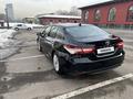 Toyota Camry 2020 года за 15 600 000 тг. в Алматы – фото 6