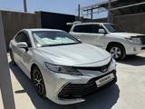 Toyota Camry 2023 года за 16 800 000 тг. в Тараз – фото 2