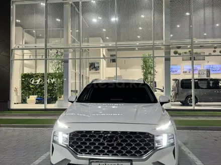 Hyundai Santa Fe 2022 годаүшін17 500 000 тг. в Усть-Каменогорск – фото 3