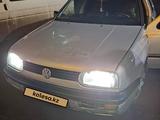 Volkswagen Golf 1992 годаүшін1 100 000 тг. в Астана