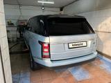 Land Rover Range Rover 2014 года за 25 700 000 тг. в Алматы – фото 4