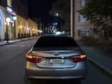 Toyota Camry 2015 годаүшін6 700 000 тг. в Жанаозен – фото 2
