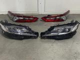 Фары и задние фонари Toyota Camry XV75 за 50 000 тг. в Алматы – фото 5