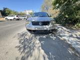 Volkswagen Passat 2002 годаүшін2 200 000 тг. в Актау
