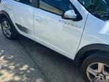 Renault Sandero 2018 годаүшін5 500 000 тг. в Атырау – фото 2