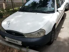 Ford Mondeo, 1996