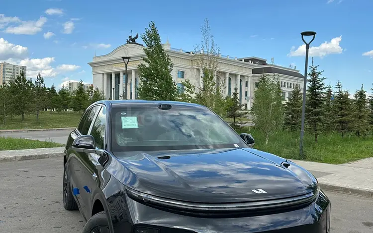 Li L6 2025 годаүшін22 000 000 тг. в Астана