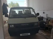Toyota HiAce, 1991
