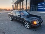 Mercedes-Benz E 320 1993 годаүшін3 600 000 тг. в Караганда