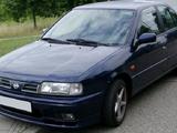 Стекло фары фонари Nissan Primera P10 за 7 000 тг. в Актобе