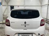 Renault Sandero 2016 года за 2 300 000 тг. в Астана – фото 2