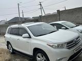 Toyota Highlander 2011 годаfor12 000 000 тг. в Шымкент – фото 2