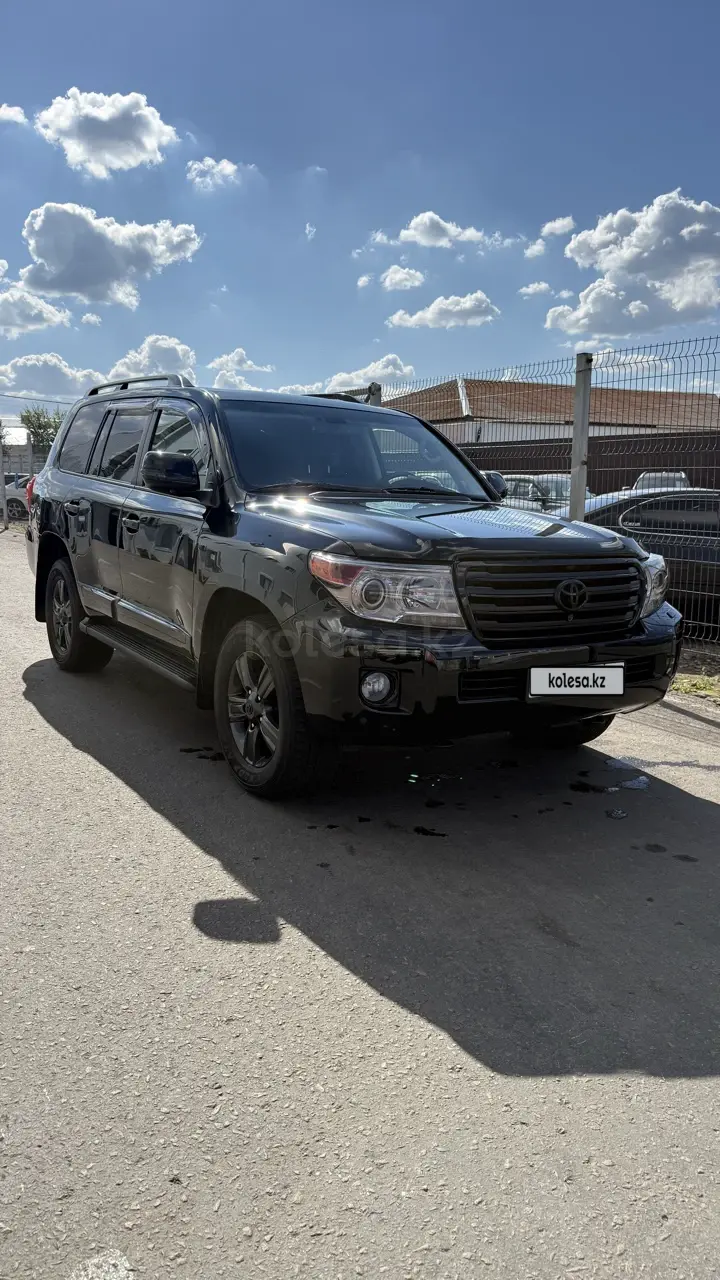 Toyota Land Cruiser, 2015