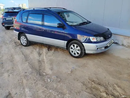 Toyota Ipsum, 1996